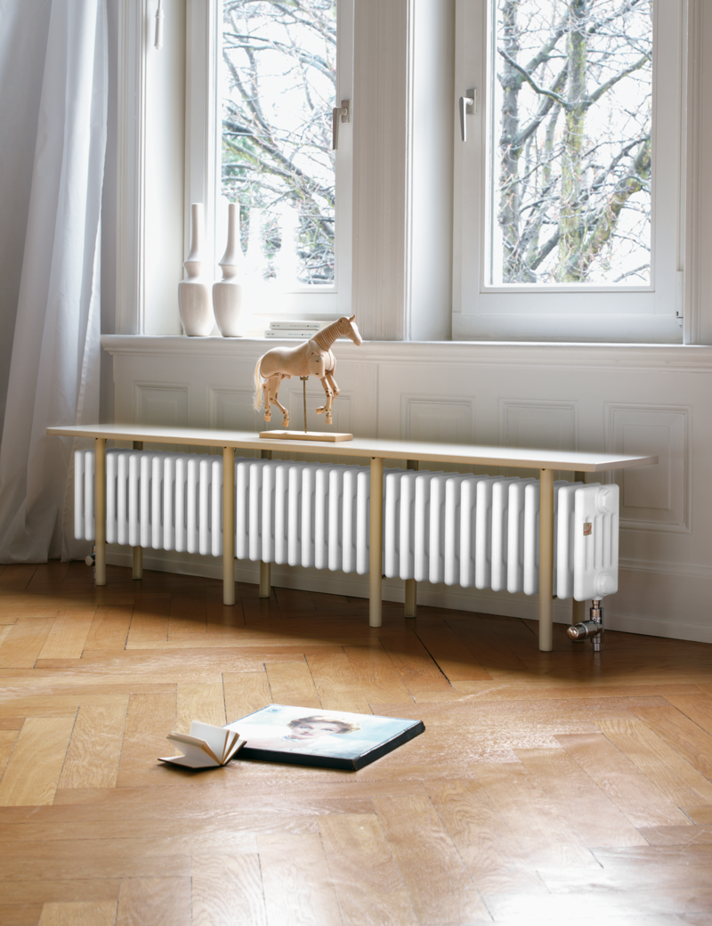 Zehnder Charleston Bench - Teplovodní provoz
