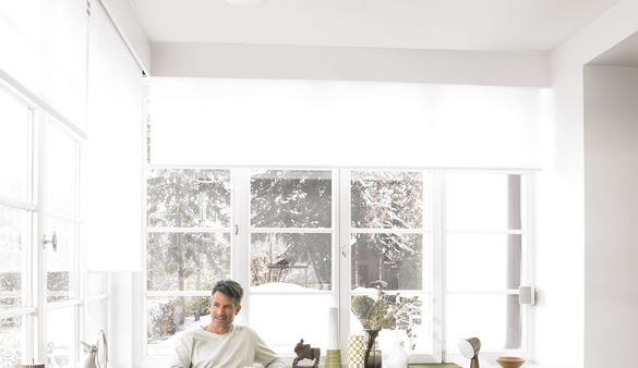 Stock Content ComfoValve Luna Comfortable indoor ventilation Front view