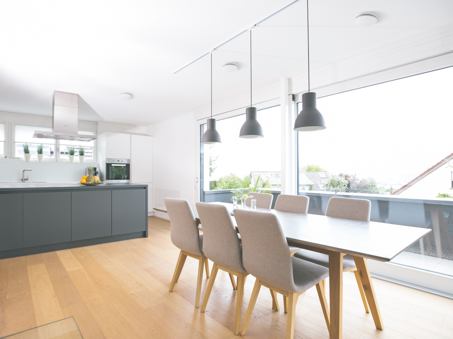 Stock Content Comfortable indoor ventilation