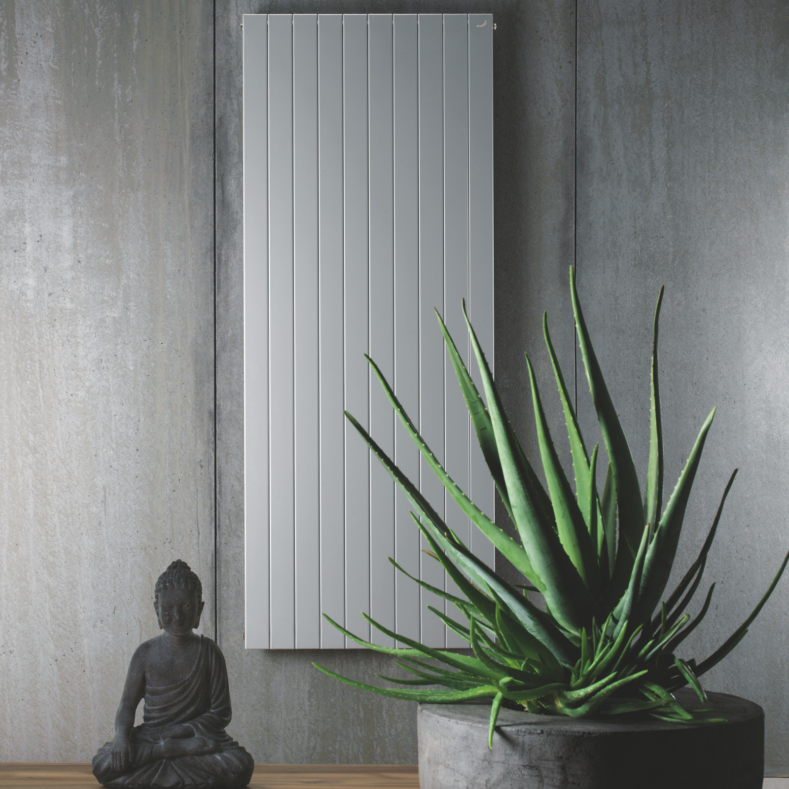 Zehnder_RAD_Nova-HY_white_nagona_print+web Rendering Zehnder Nova Decorative radiator Front view