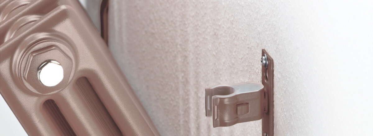 Zehnder Charleston s upínací sadou EasyFix Zehnder Charleston - upevňovací systém EasyFix umožňuje snadnou montáž