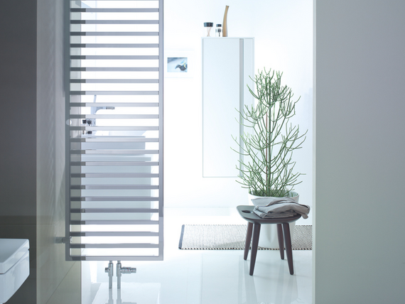 Zehnder Quaro  Zehnder Quaro Decorative radiator Front view