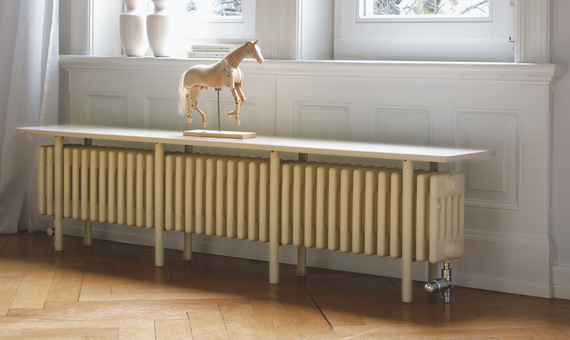 Zehnder Charleston - řešení s lavicí